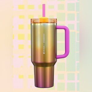 Sunset Gradient Starbucks x Stanley Quencher (40 oz)